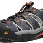 KEEN Men's Newport H2 Closed Toe Water Sandal