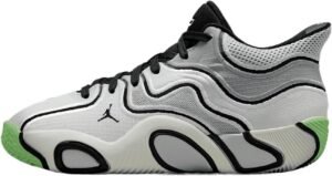 Nike Tatum 3 Big Kids' Basketball Shoes (HF3136-001, Platinum Tint/Particle Grey/Grey Fog/Black)